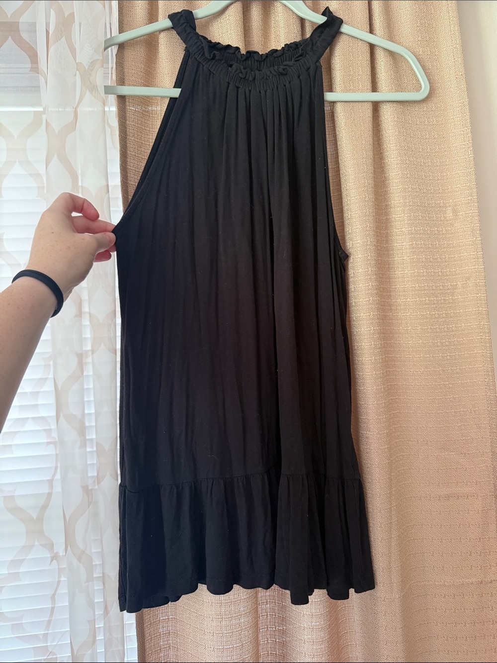 LOFT Black Ruffle-Neck Sleeveless Top
